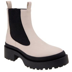 BCBGeneration Women's Marie Chelsea Booties Bianca Size 6.5M NWB